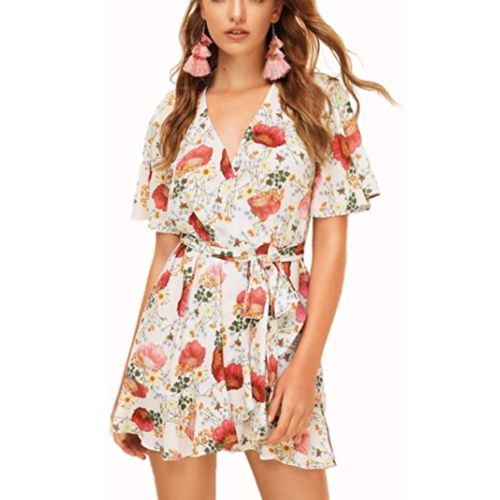 ROMWE Short Sleeve Ruffled Floral Wrap Dress